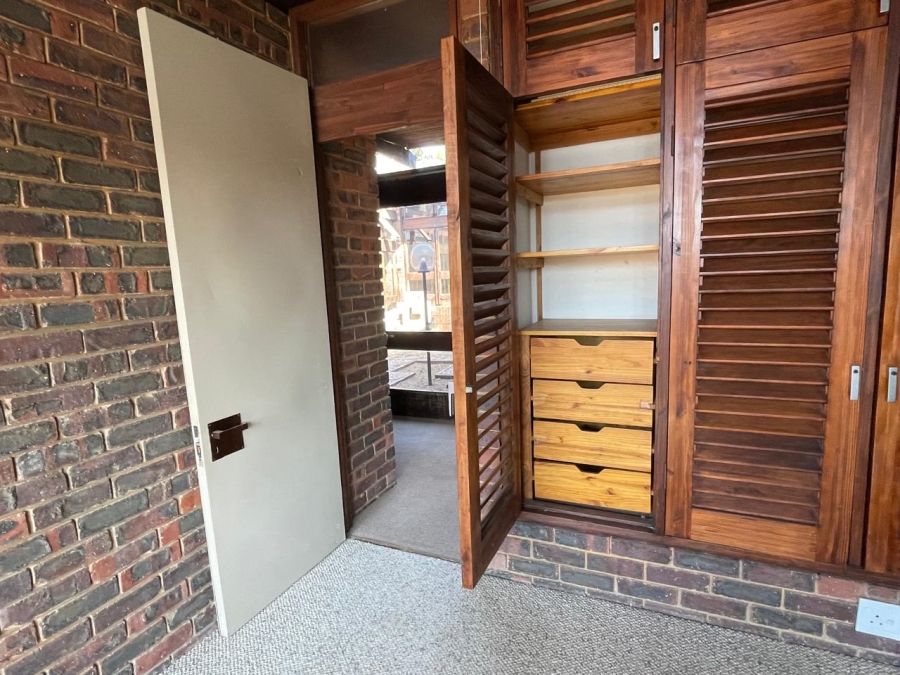 3 Bedroom Property for Sale in Muckleneuk Gauteng