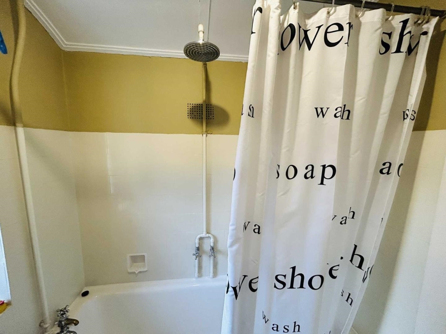 4 Bedroom Property for Sale in Baileys Muckleneuk Gauteng