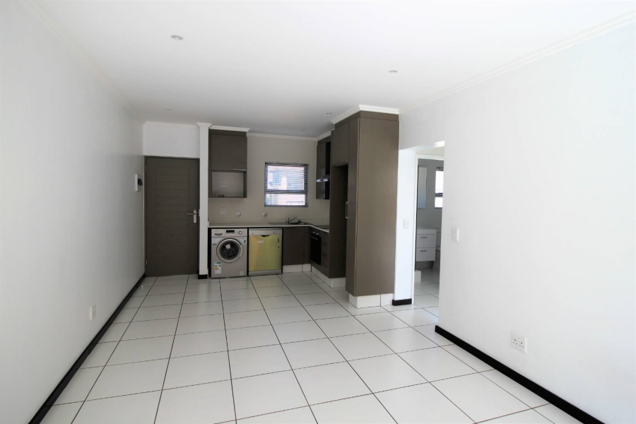 To Let 1 Bedroom Property for Rent in Fourways Gauteng