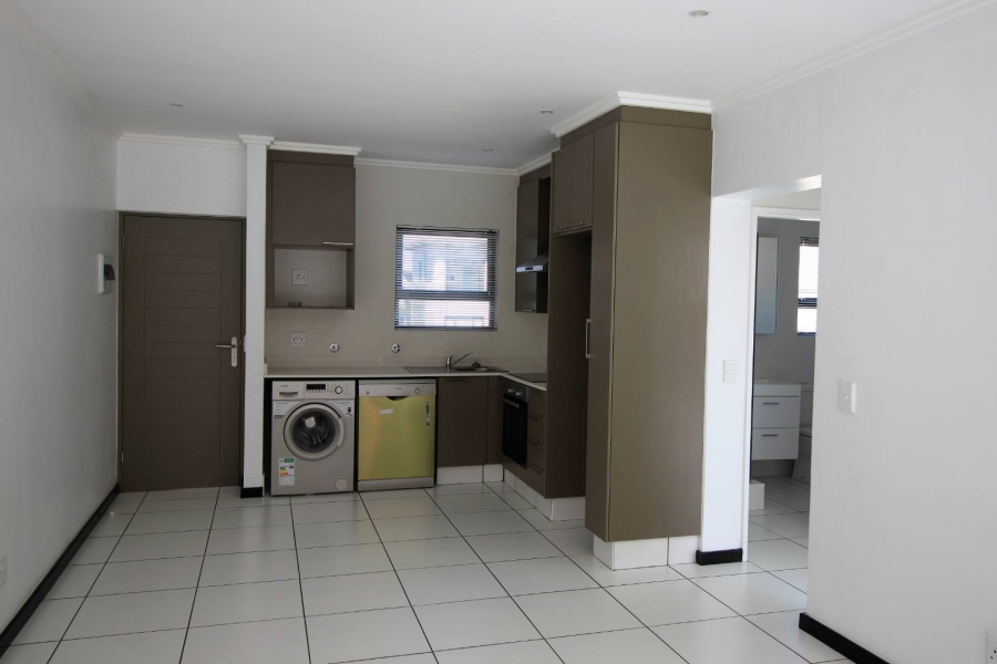 To Let 1 Bedroom Property for Rent in Fourways Gauteng