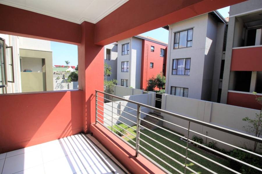 To Let 1 Bedroom Property for Rent in Fourways Gauteng