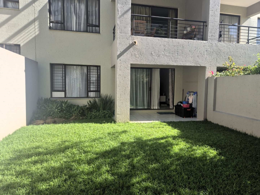 To Let 1 Bedroom Property for Rent in Lonehill Gauteng