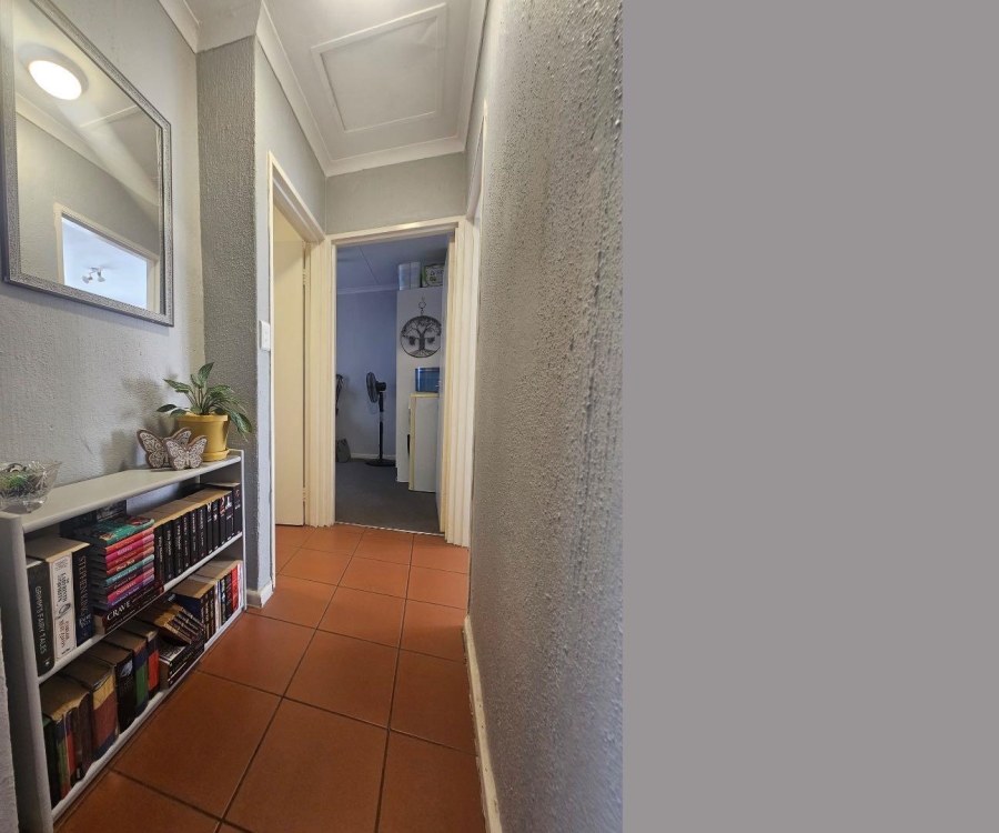 2 Bedroom Property for Sale in Radiokop Gauteng