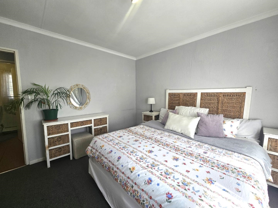 2 Bedroom Property for Sale in Radiokop Gauteng