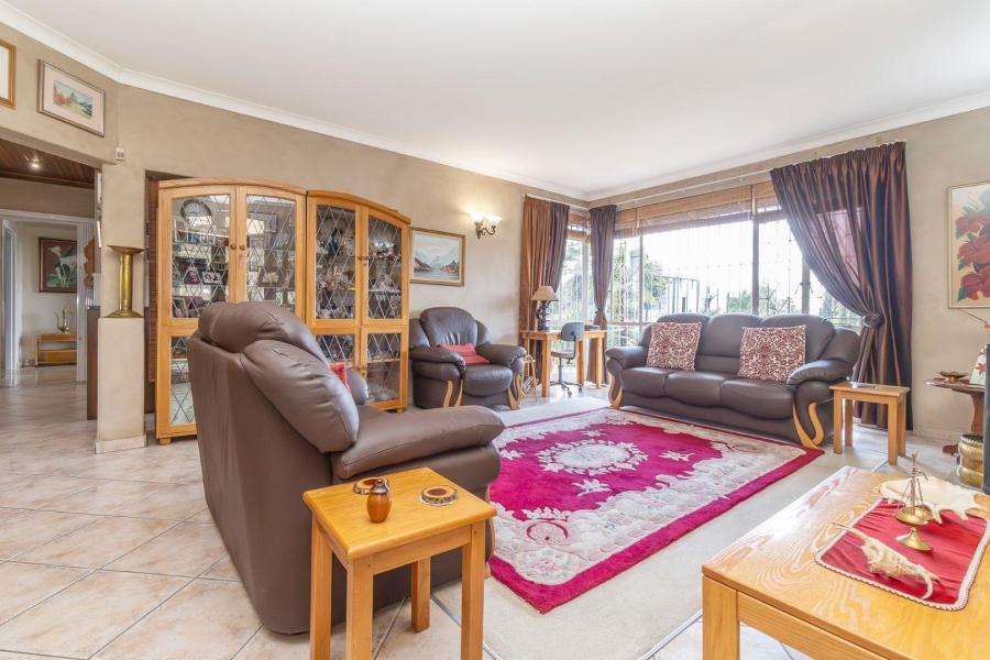 7 Bedroom Property for Sale in Florida Park Gauteng