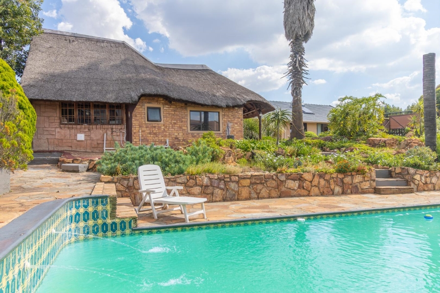 7 Bedroom Property for Sale in Florida Park Gauteng