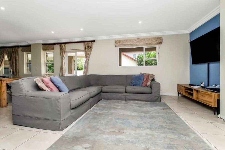 3 Bedroom Property for Sale in Beverley Gauteng