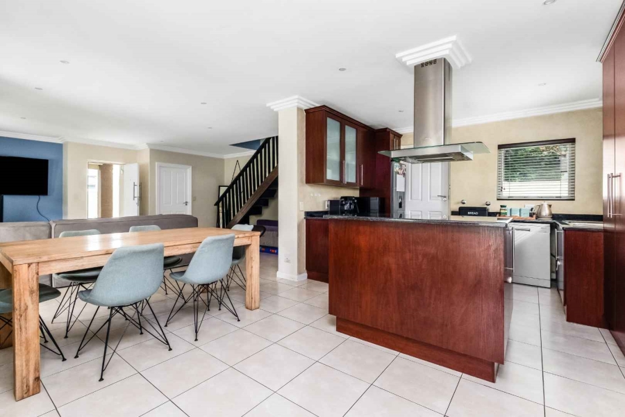 3 Bedroom Property for Sale in Beverley Gauteng