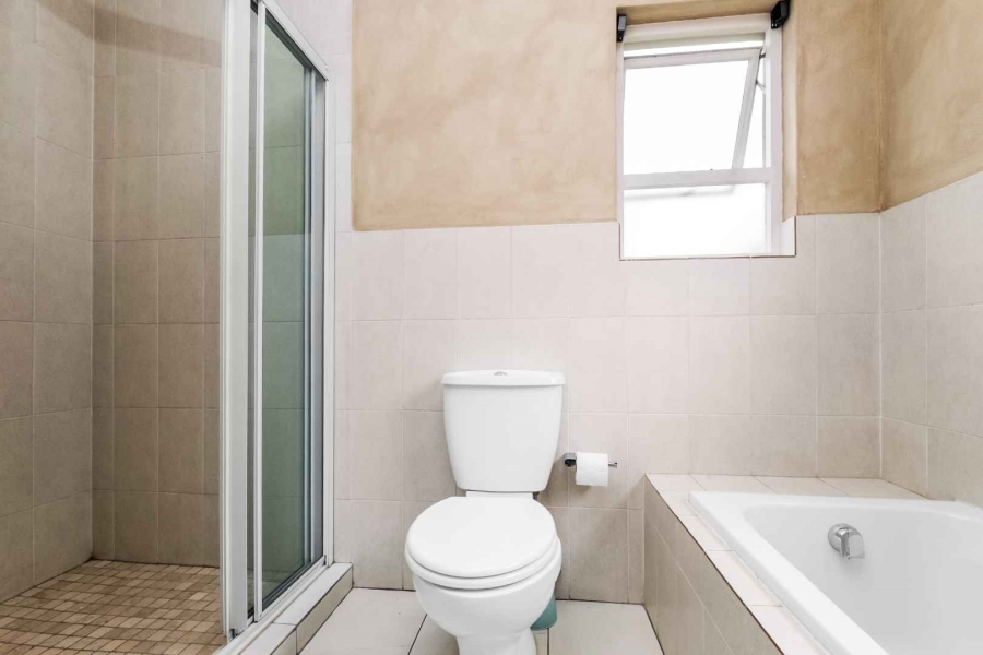 3 Bedroom Property for Sale in Beverley Gauteng