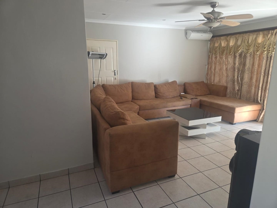 3 Bedroom Property for Sale in Annlin Gauteng