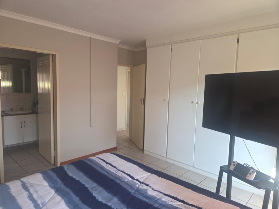 3 Bedroom Property for Sale in Annlin Gauteng