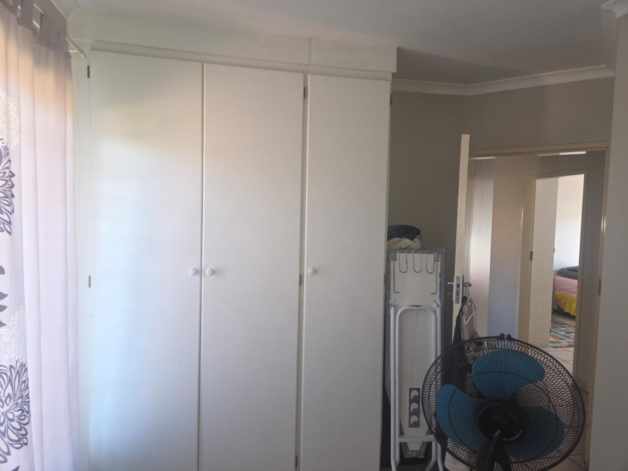 3 Bedroom Property for Sale in Annlin Gauteng