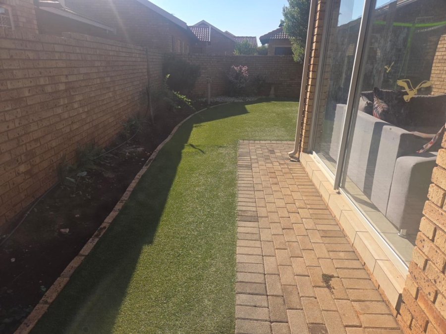 3 Bedroom Property for Sale in Annlin Gauteng