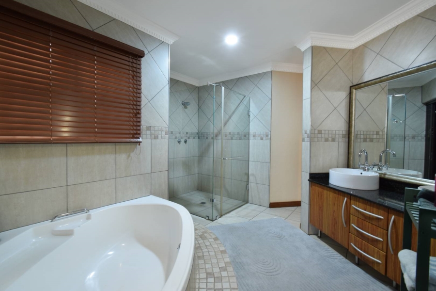 3 Bedroom Property for Sale in Erasmuskloof Gauteng