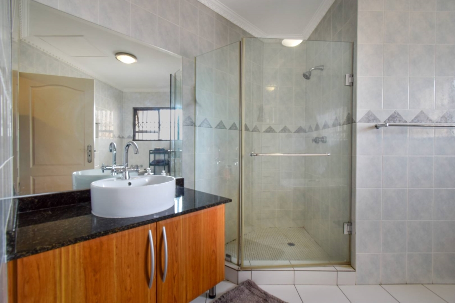 3 Bedroom Property for Sale in Erasmuskloof Gauteng