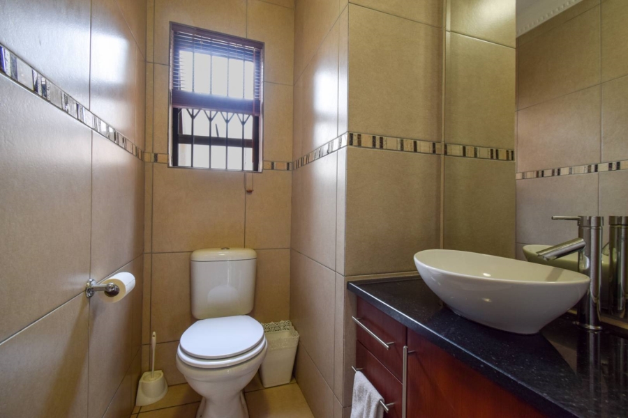 3 Bedroom Property for Sale in Erasmuskloof Gauteng
