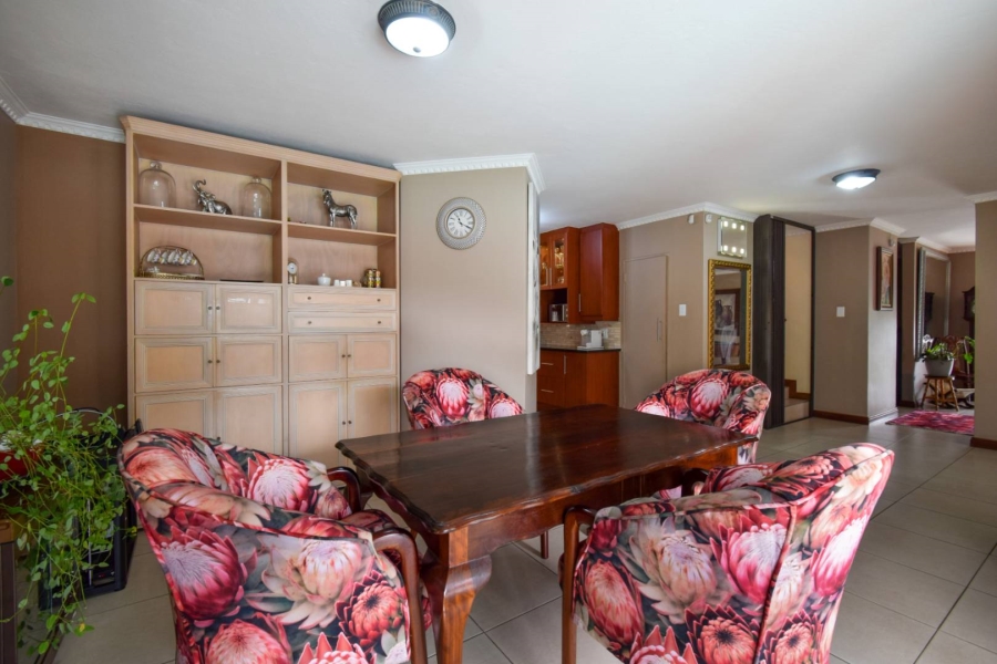 3 Bedroom Property for Sale in Erasmuskloof Gauteng