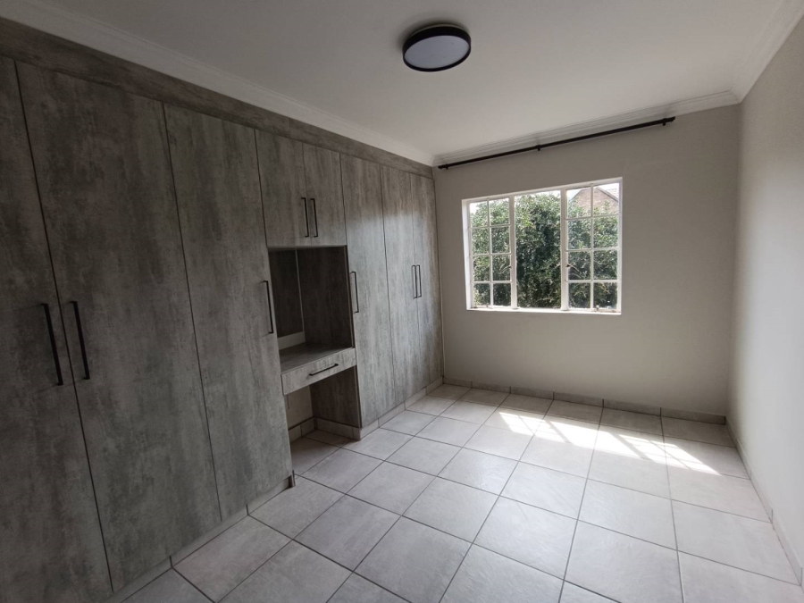 2 Bedroom Property for Sale in Rietvalleirand Gauteng