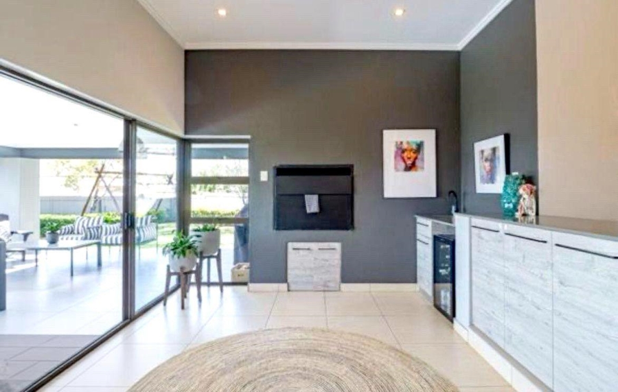 To Let 3 Bedroom Property for Rent in Six Fountains Residential Estate Gauteng