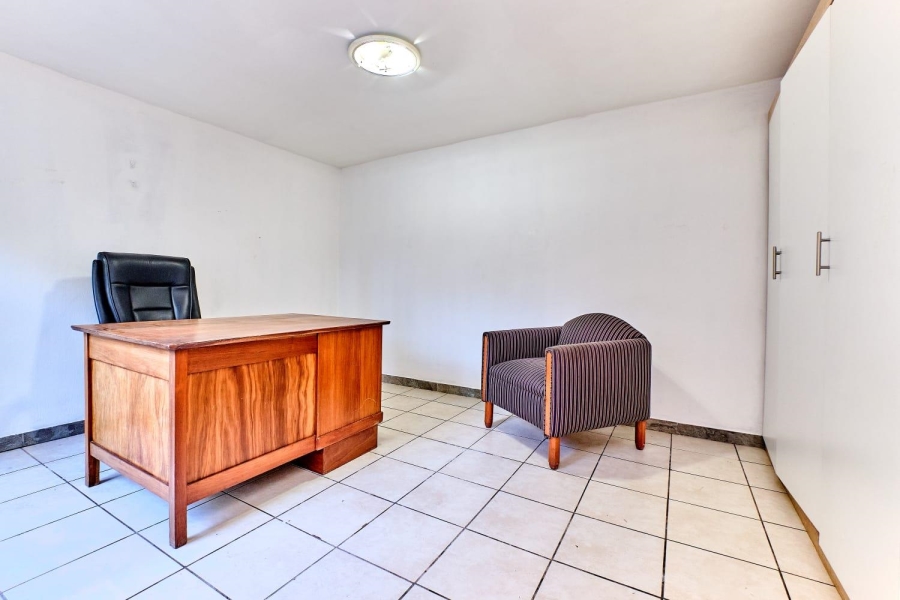 5 Bedroom Property for Sale in Blairgowrie Gauteng