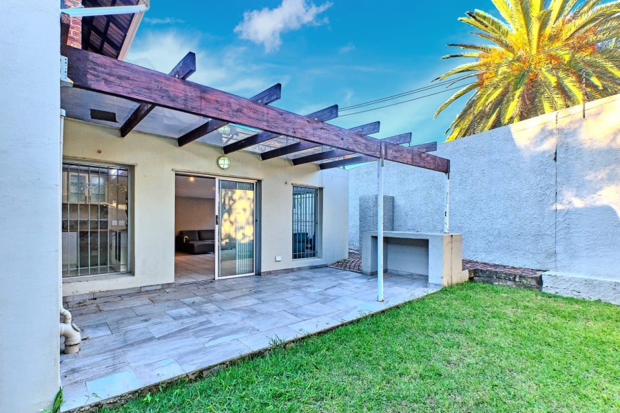 5 Bedroom Property for Sale in Blairgowrie Gauteng