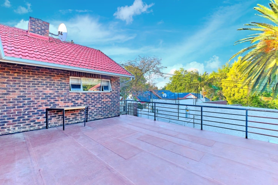 5 Bedroom Property for Sale in Blairgowrie Gauteng