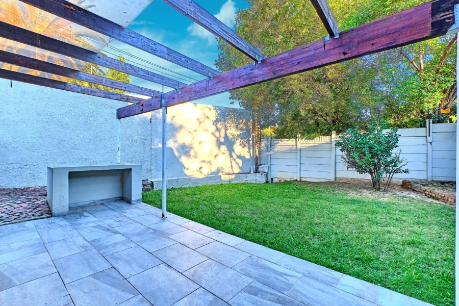 5 Bedroom Property for Sale in Blairgowrie Gauteng