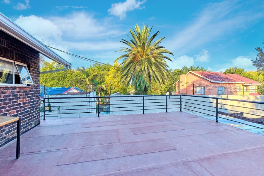 5 Bedroom Property for Sale in Blairgowrie Gauteng