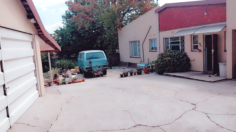 3 Bedroom Property for Sale in Birch Acres Gauteng