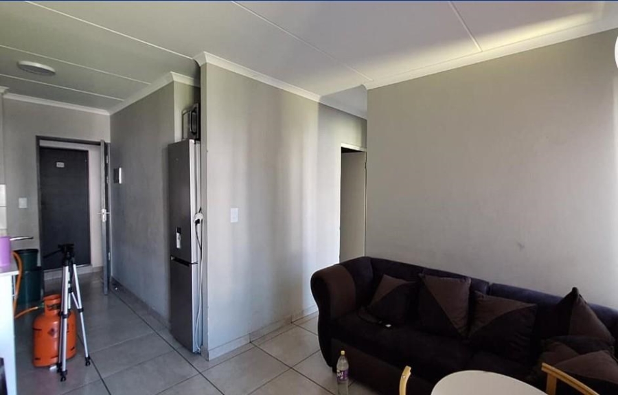 2 Bedroom Property for Sale in Glen Marais Gauteng