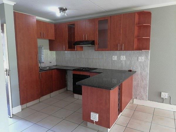 2 Bedroom Property for Sale in Oakdene Gauteng