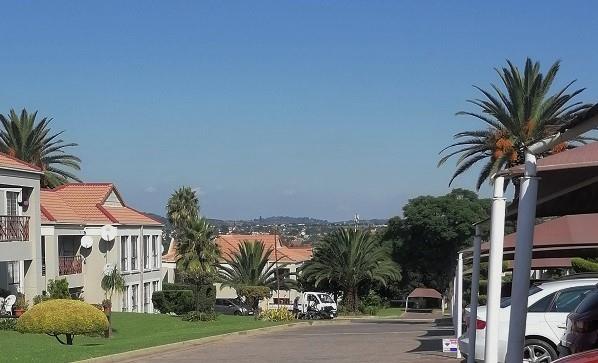 2 Bedroom Property for Sale in Oakdene Gauteng