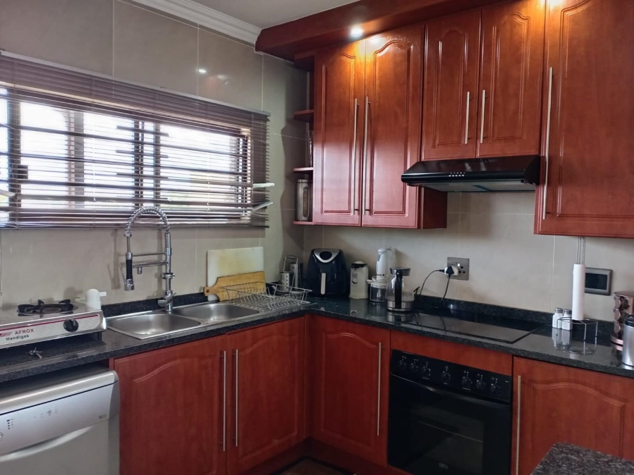 3 Bedroom Property for Sale in Lenasia Gauteng