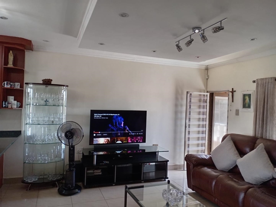 3 Bedroom Property for Sale in Lenasia Gauteng