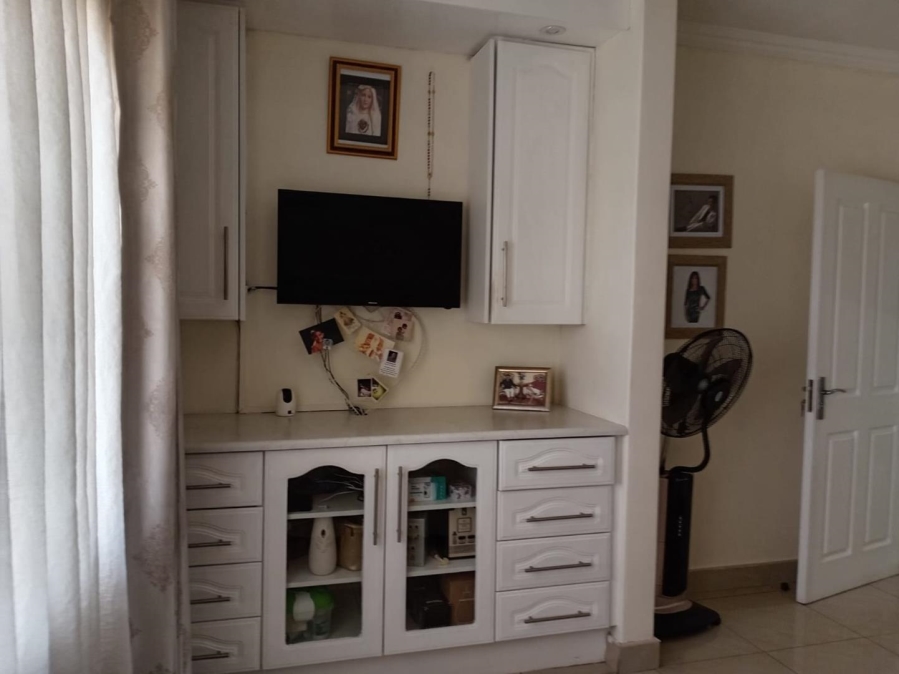 3 Bedroom Property for Sale in Lenasia Gauteng