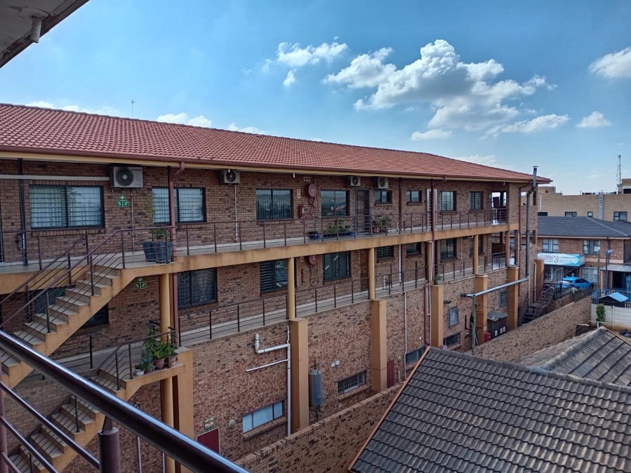 3 Bedroom Property for Sale in Lenasia Gauteng