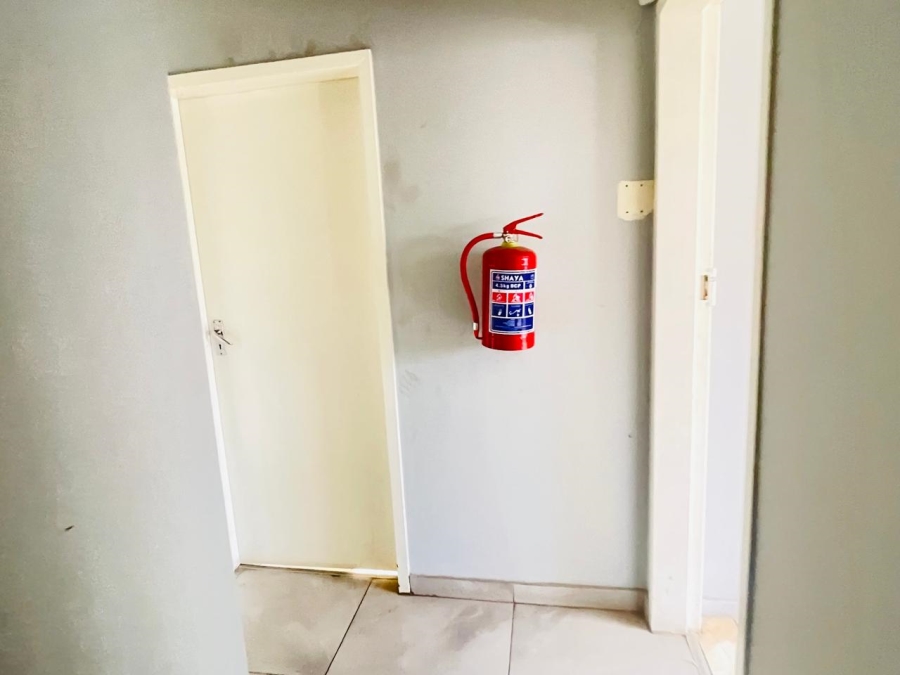 3 Bedroom Property for Sale in Roseacres Gauteng