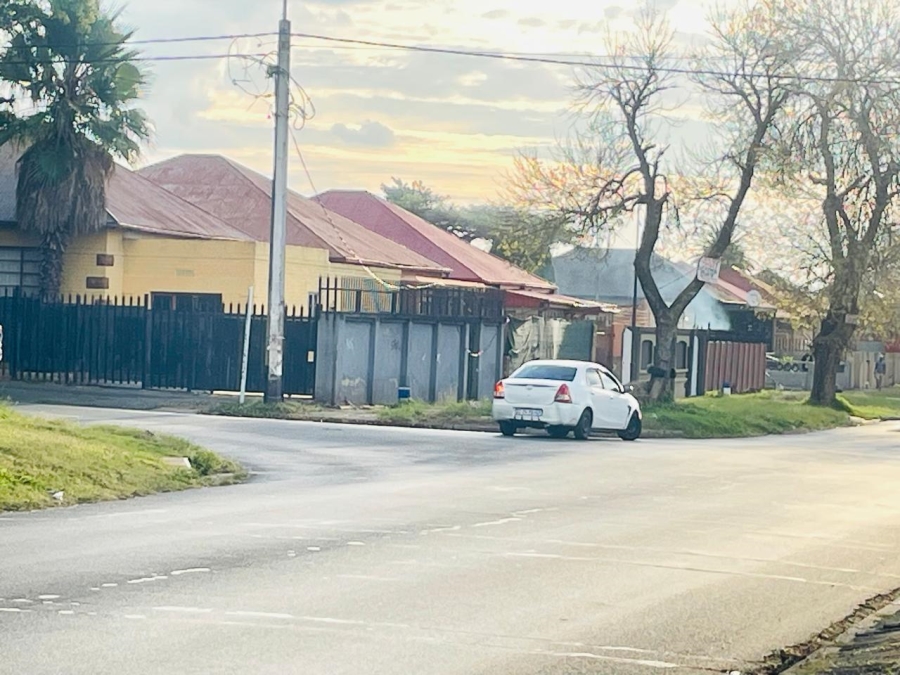 3 Bedroom Property for Sale in Roseacres Gauteng