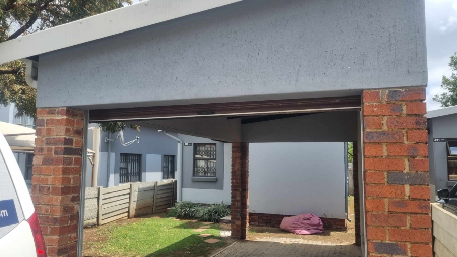2 Bedroom Property for Sale in Midrand Gauteng