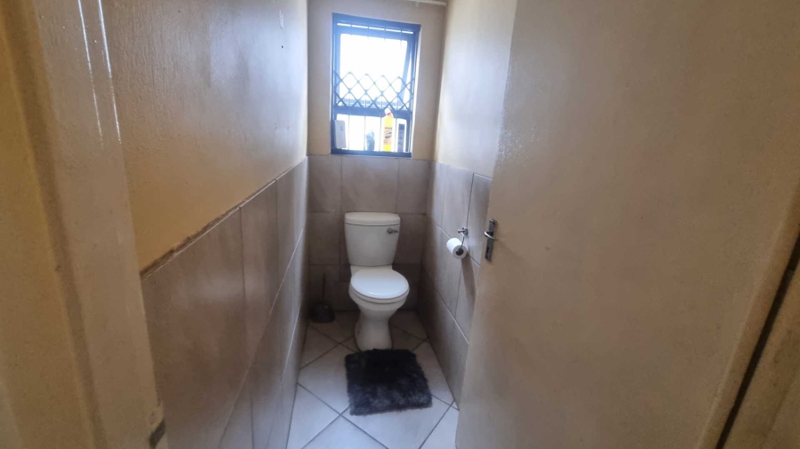 2 Bedroom Property for Sale in Midrand Gauteng