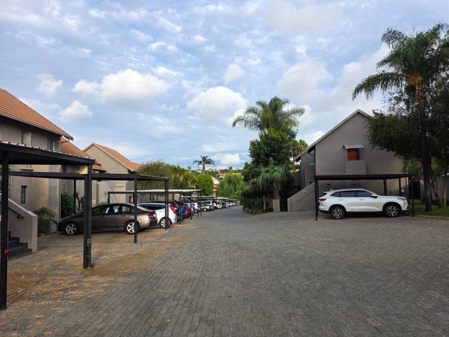 To Let 2 Bedroom Property for Rent in Randpark Ridge Gauteng