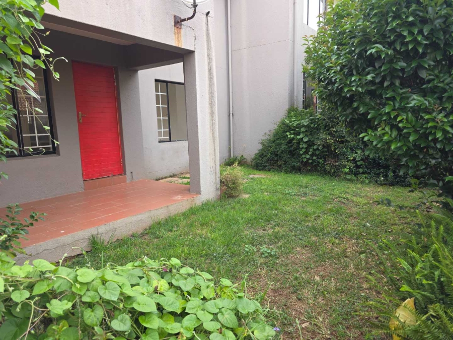 To Let 2 Bedroom Property for Rent in Randpark Ridge Gauteng