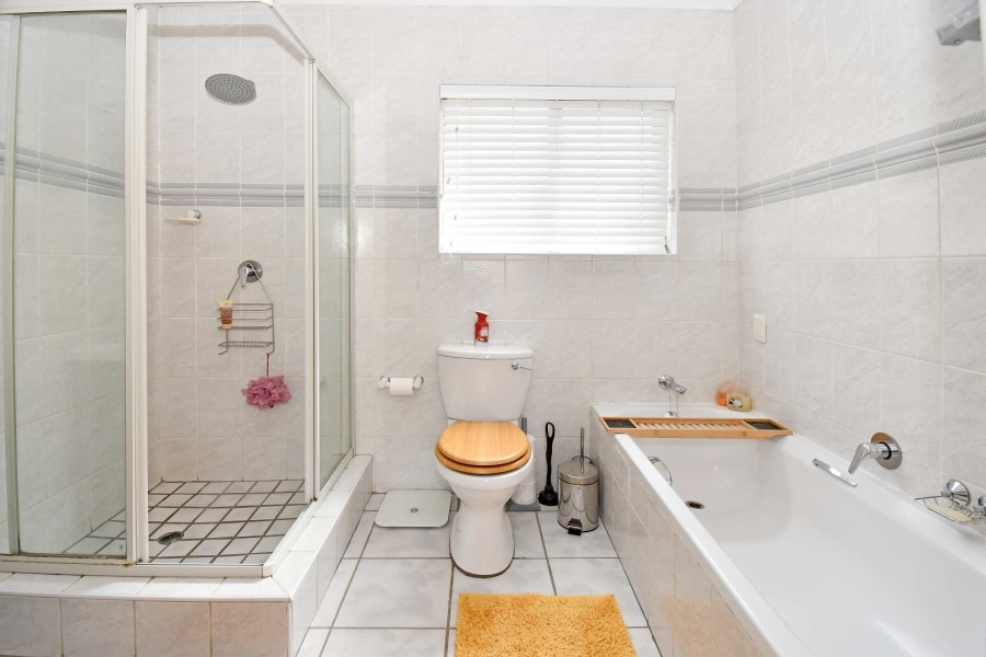 2 Bedroom Property for Sale in Craigavon Gauteng