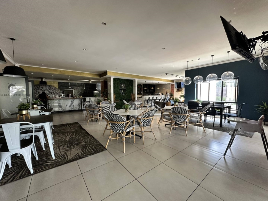 To Let 1 Bedroom Property for Rent in Fourways Gardens Gauteng