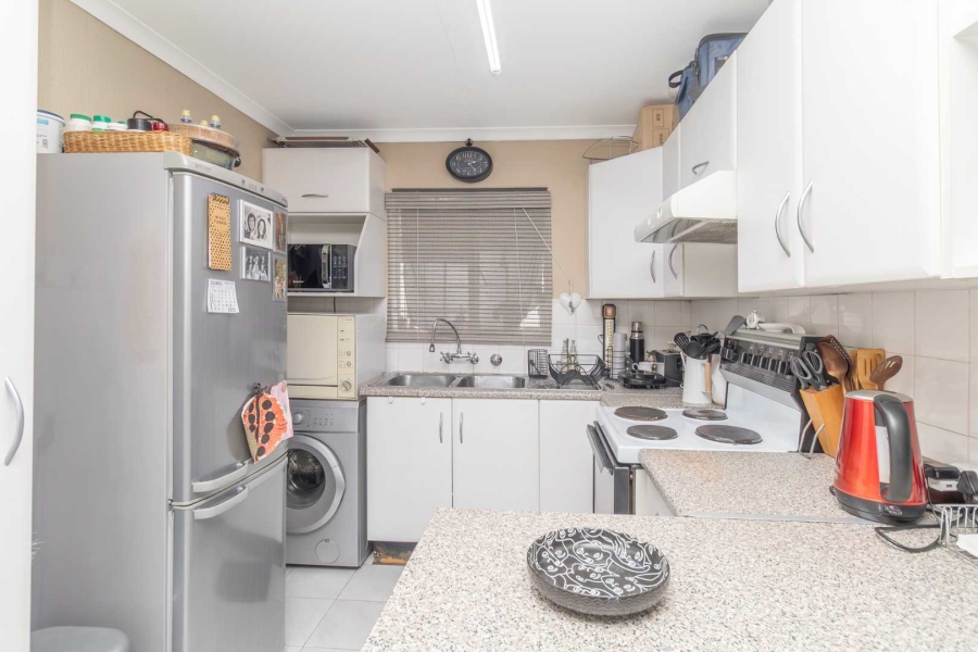 2 Bedroom Property for Sale in Northwold Gauteng