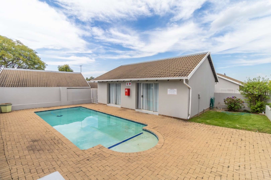 2 Bedroom Property for Sale in Northwold Gauteng