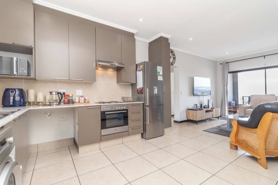 To Let 2 Bedroom Property for Rent in Barbeque Downs Gauteng