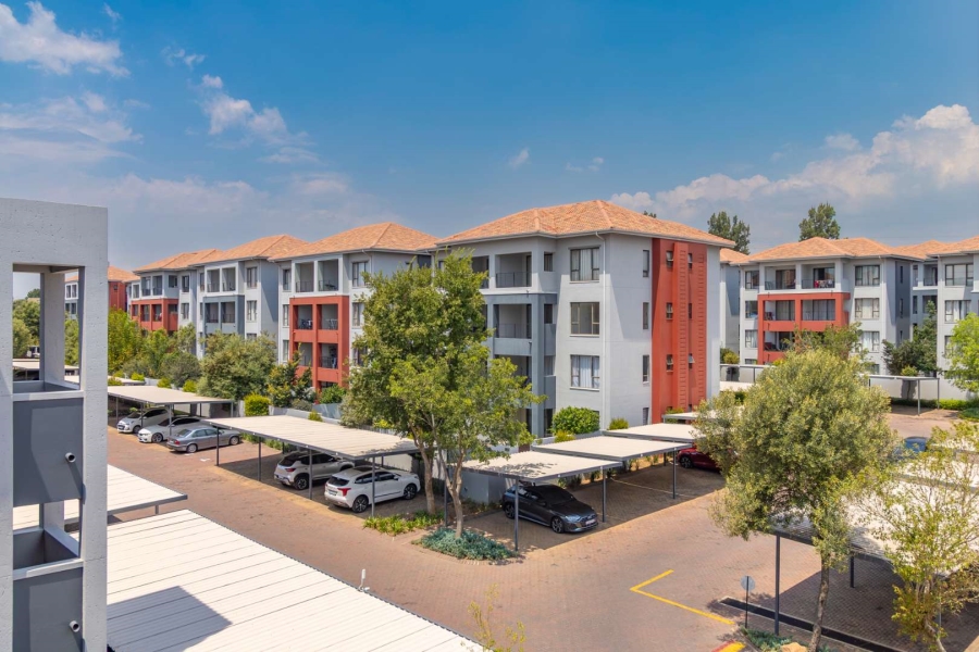 To Let 2 Bedroom Property for Rent in Barbeque Downs Gauteng