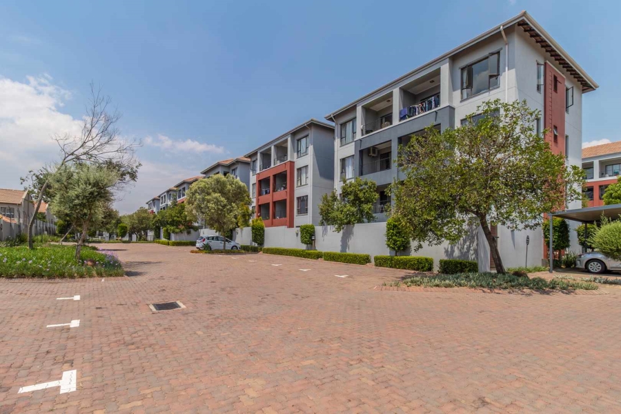 To Let 2 Bedroom Property for Rent in Barbeque Downs Gauteng