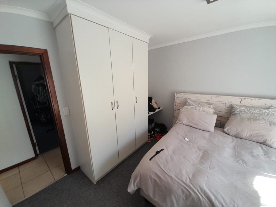 3 Bedroom Property for Sale in Willaway A H Gauteng